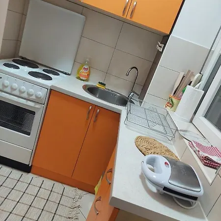 Daire Stan Na Dan Sara - U Blizini Centra Grada