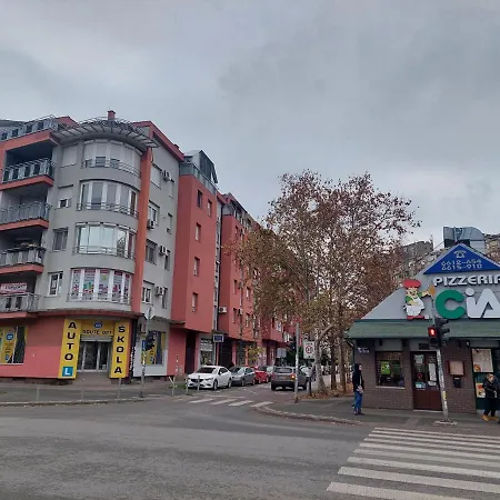 Daire Stan Na Dan Sara - U Blizini Centra Grada