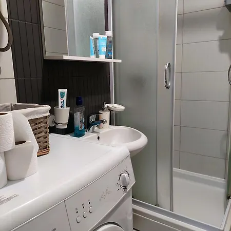 Apartmán Stan Na Dan Sara - U Blizini Centra Grada