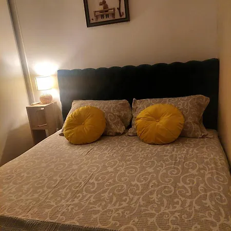 Stan Na Dan Sara - U Blizini Centra Grada Апартаменты