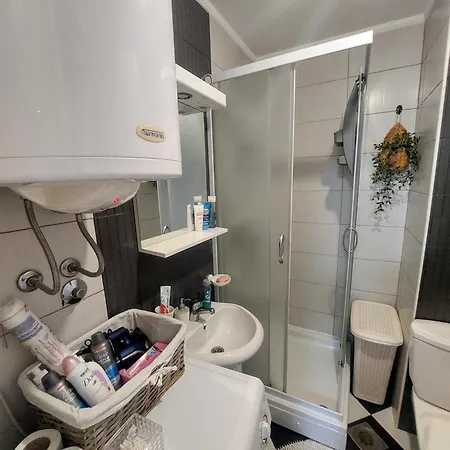 Stan Na Dan Sara - U Blizini Centra Grada Novi Sad